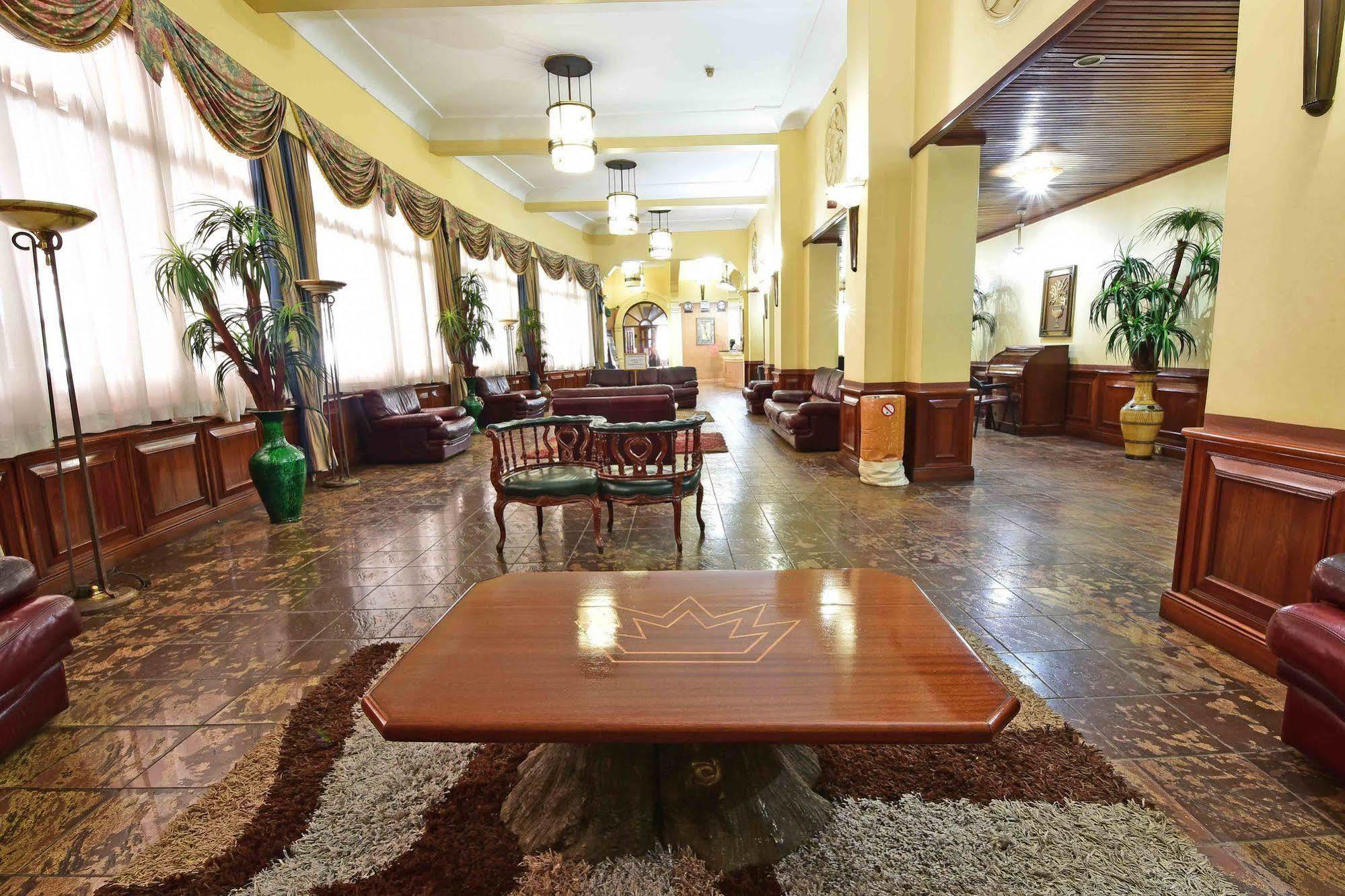 Grand Imperial Hotel 캄팔라 외부 사진